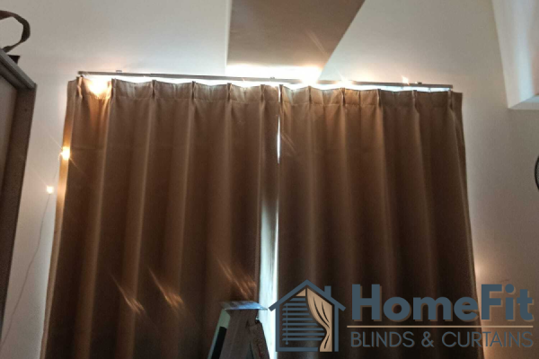 service-page-curtains-blackout-curtain-00
